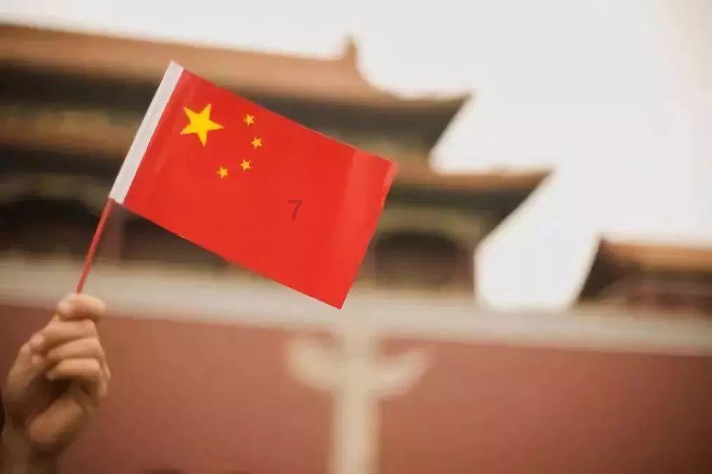 哪个要清秀一些？游戏画面